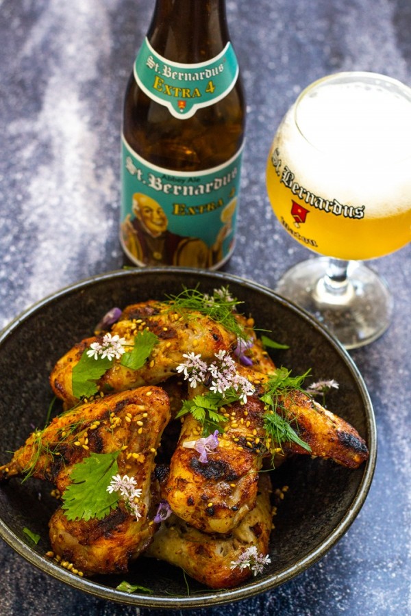 Pittige chicken wings met Extra 4 Pittige chicken wings met Extra 4